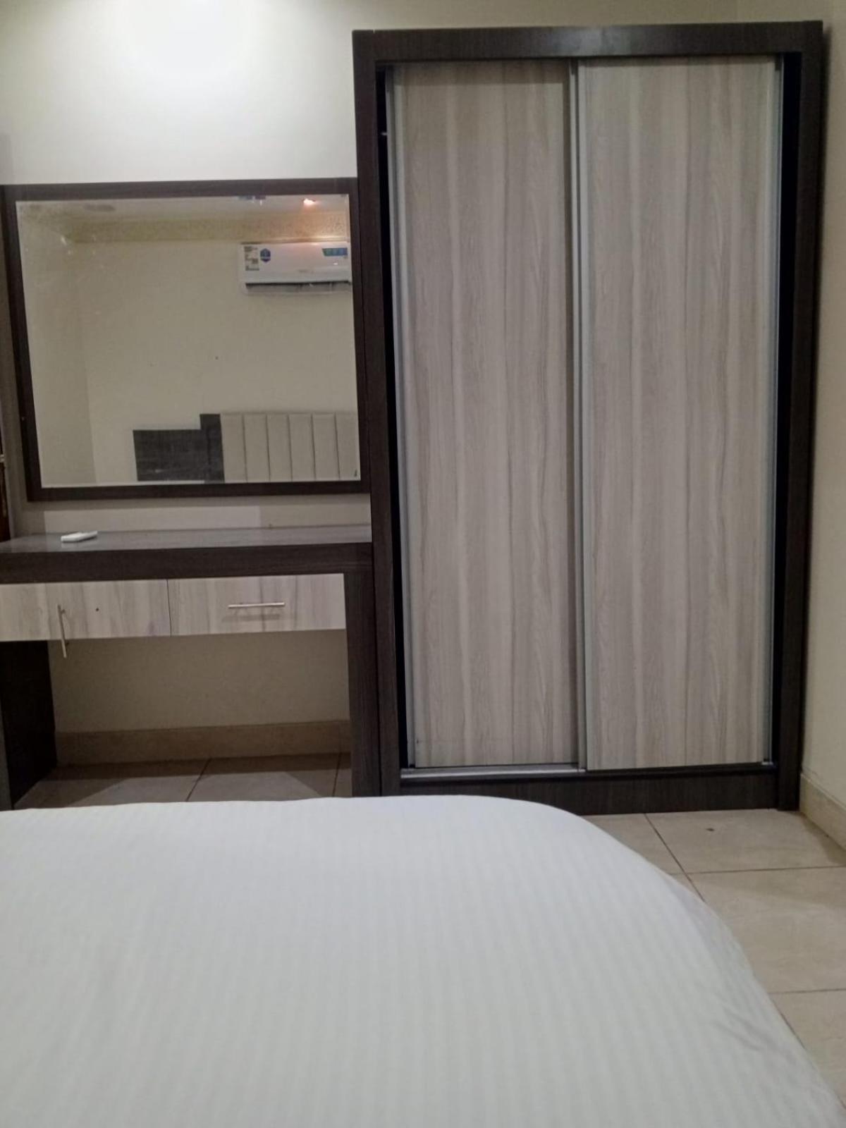 Aparthotel Nozol Mena 109 Al-Yarmouk à Riyad Extérieur photo